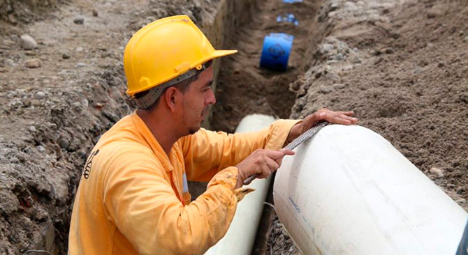 Obras de agua y saneamiento para cuatro municipios priorizados en OCAD-Paz. Foto: archivo. MVCT.