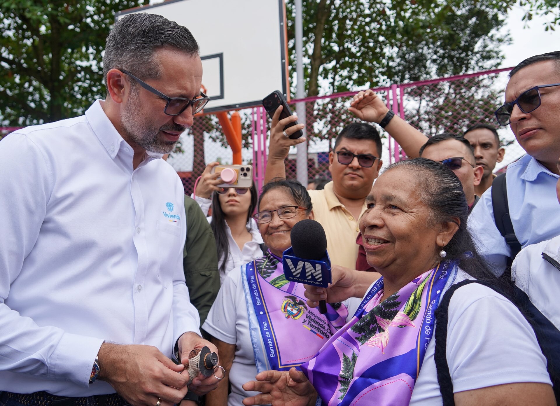 FOTOGRAFIA COMUNICADO GOBIERNO NACIONAL DESTRABA OBRAS QUE TRANSFORMAN EL ENTORNO EN VILLAVICENCIO 01 
