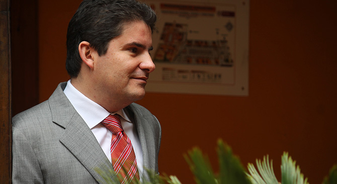 Empezamos a cumplir el sueno de Ibague de tener un acueducto alterno y no sufrir mas por agua potable MinVivienda