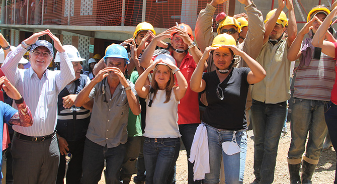 Gobierno Nacional entrega manana las primeras viviendas de la reconstruccion de Salgar