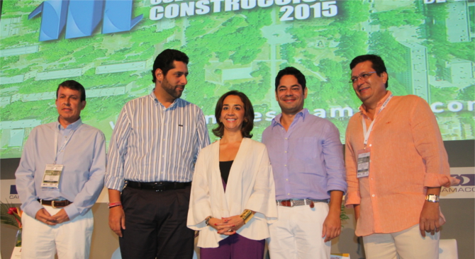 Minvivienda se compromete a impulsar operaciones urbanas integrales en la instalación del Congreso de Camacol 2015