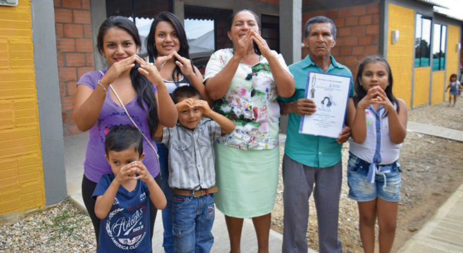 Minvivienda alerta sobre falsa convocatoria de vivienda que circula en Antioquia