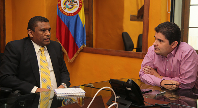 “La experiencia de con los 2 pozos subterráneos de agua ha sido muy buena”, dijo el alcalde de Maicao en reunión con Minvivienda