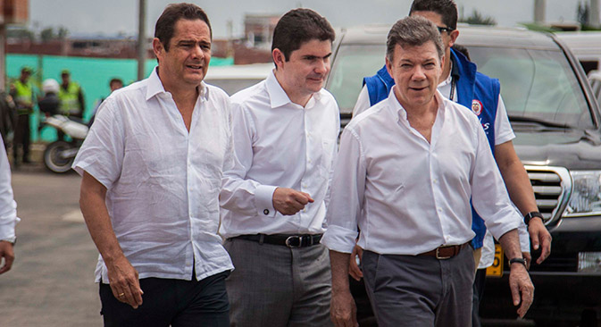 Presidente Santos exalta labor de Vargas Lleras y nombra como nuevo Ministro a Luis Felipe Henao Cardona