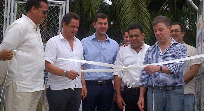 Santos y Vargas Lleras inauguran acueducto en Aracataca, Magdalena
