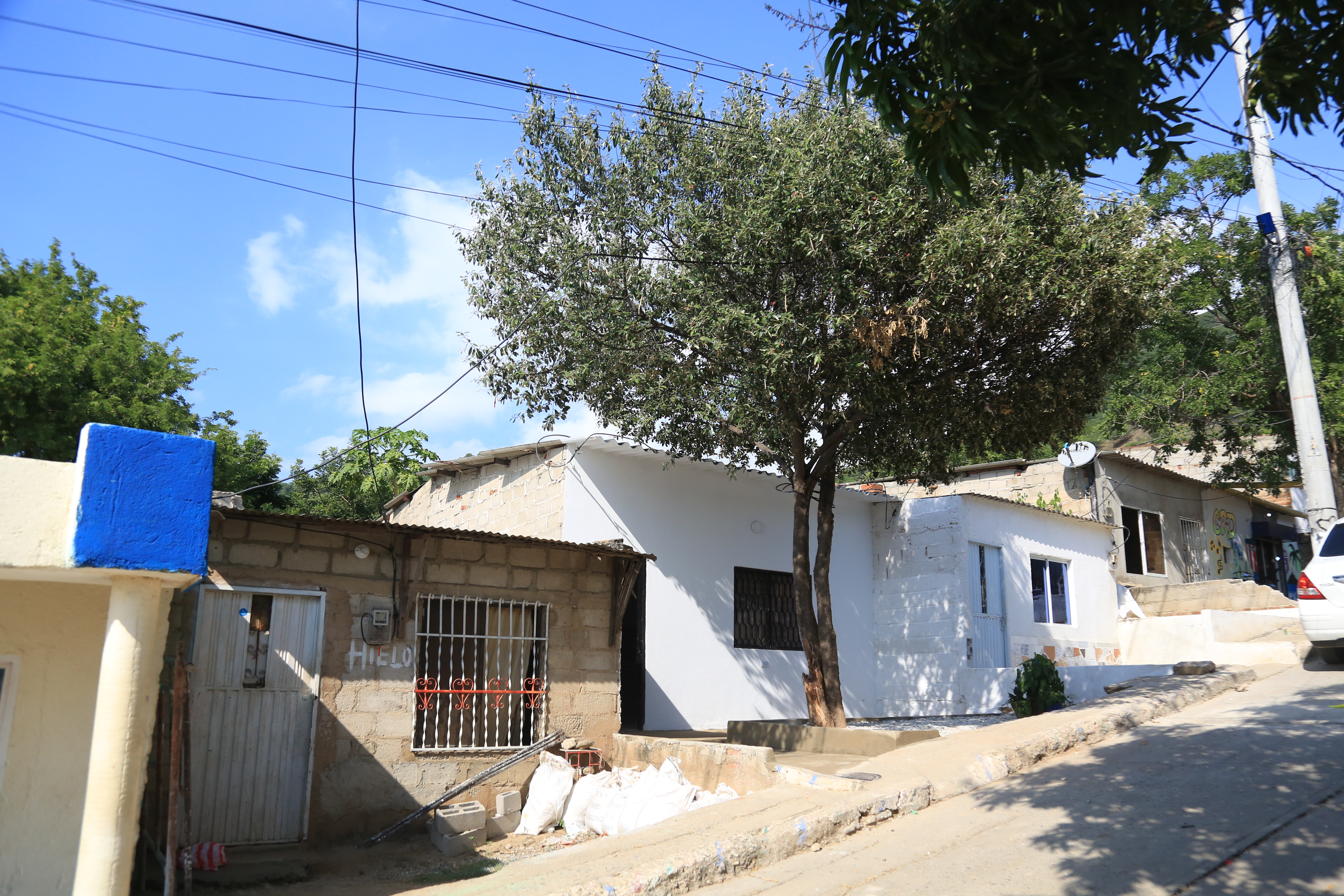 FOTOGRAFIA TRANSFERENCIA DE TITULOS EN SANTA MARTA 01