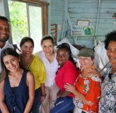 FOTOGRAFIA MINVIVIENDA ENTREGA DE PROYECTOS PARA BENEFISIARIOS EN SAN ANDRES, PROVIDENCIA Y SANTA CATALINA