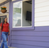 FOTOGRAFIA COMUNICADO GOBIERNO NACIONAL ENTREGA PRIMERA VIVIENDA DE AFECTADOS EN ANTIOQUIA