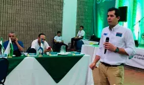 Viceministro de agua, Jose Acero, durante la Cumbre de Alcaldes de La Guajira. Foto: Alcides Escobar (MVCT)