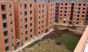 1.020 familias de Soacha reciben este jueves subsidios de Vivienda para ahorradores Vipa y otras 348 reciben casas gratis 1.020 familias de Soacha reciben este jueves subsidios de Vivienda para ahorradores Vipa y otras 348 reciben casas gratis