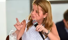 Ministra de Vivienda ya esta en Mocoa para encontrar soluciones de agua potable Ministra de Vivienda ya esta en Mocoa para encontrar soluciones de agua potable