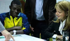 Ministra de Vivienda entregara el lunes la casa prometida a Yuberjen Martinez Ministra de Vivienda entregara el lunes la casa prometida a Yuberjen Martinez