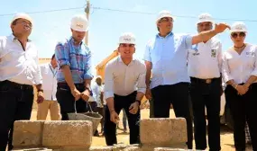 Minvivienda hizo recorrido por La Guajira para anunciar inversiones en materia de vivienda y revisar funcionamiento de las Pilas Publicas Minvivienda hizo recorrido por La Guajira para anunciar inversiones en materia de vivienda y revisar funcionamiento de las Pilas Publicas