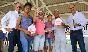 Victimas de desplazamiento forzado tendran prioridad en la entrega de subsidios de vivienda gratuita Victimas de desplazamiento forzado tendran prioridad en la entrega de subsidios de vivienda gratuita