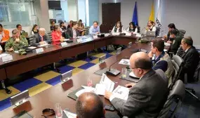 Minvivienda sigue recorriendo departamentos afectados por el fenomeno de El Nino manana llega al Valle del Cauca Minvivienda sigue recorriendo departamentos afectados por el fenomeno de El Nino manana llega al Valle del Cauca