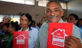 9.013 predios fiscales fueron titulados durante el 2020 gracias a la gestión y acción del Ministerio de Vivienda, Ciudad y Territorio. Foto: Archivo (MVCT).