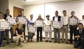 Queremos que a las organizaciones de recicladores se les pague formalmente un porcentaje de las tarifas de aseo Minvivienda Queremos que a las organizaciones de recicladores se les pague formalmente un porcentaje de las tarifas de aseo Minvivienda