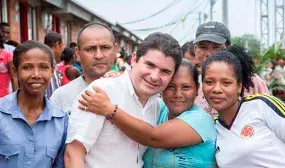 Manana le cumpliremos al Choco con viviendas gratis y la firma de inversiones historicas en agua potable Manana le cumpliremos al Choco con viviendas gratis y la firma de inversiones historicas en agua potable