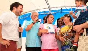 Familias ahorradoras de Soledad recibieron hoy su casa gracias al Gobierno Nacional Familias ahorradoras de Soledad recibieron hoy su casa gracias al Gobierno Nacional