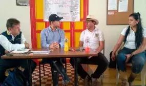 Las familias afectadas en Jerico pueden tener la certeza de que no estan solas aqui esta el brazo amigo del Gobierno Minvivienda Las familias afectadas en Jerico pueden tener la certeza de que no estan solas aqui esta el brazo amigo del Gobierno Minvivienda