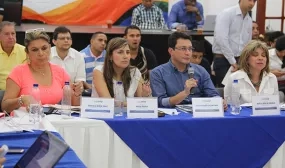 28 empresas presentaron sus propuestas para la solución del suministro de agua potable en Santa Marta 28 empresas presentaron sus propuestas para la solución del suministro de agua potable en Santa Marta