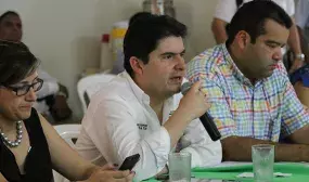 Nuevos acuerdos sobre inversiones para agua potable hizo hoy Minvivienda con la comunidad de Riohacha Nuevos acuerdos sobre inversiones para agua potable hizo hoy Minvivienda con la comunidad de Riohacha