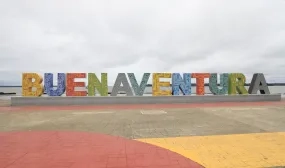 FOTOGRAFIA COMUNICADO BUENAVENTURA 01