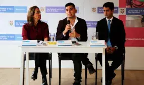 Gobierno Duque impulsa estrategia con seis medidas para reactivar el sector vivienda Gobierno Duque impulsa estrategia con seis medidas para reactivar el sector vivienda
