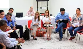 La Ministra de Vivienda evaluo con alcaldes de Cordoba los avances en vivienda gratis La Ministra de Vivienda evaluo con alcaldes de Cordoba los avances en vivienda gratis