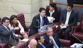 Minvivienda solicitó ante comisiones económicas del Congreso más recursos para programas de vivienda y agua Minvivienda solicitó ante comisiones económicas del Congreso más recursos para programas de vivienda y agua