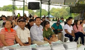 FOTOGRAFÍA TRANSFERENCIA DE TITULOS 01