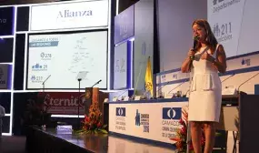 Doblemos esfuerzos este es el mejor momento para construir vivienda Ministra Noguera Doblemos esfuerzos este es el mejor momento para construir vivienda Ministra Noguera