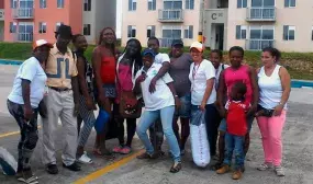 Beneficiarios de casas gratis en Quibdo le pondran color a sus viviendas Beneficiarios de casas gratis en Quibdo le pondran color a sus viviendas