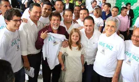 Ministra de Vivienda acompano a Concejo de Barranquilla a darle el si a la paz Ministra de Vivienda acompano a Concejo de Barranquilla a darle el si a la paz