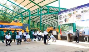 Acto de entrega de planta de valorización energética en San Andrés. Foto: René Valenzuela. MVCT.