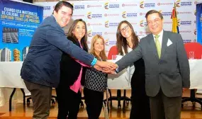 Minvivienda Mincomercio SIC productores de Acero y Camacol lanzan la Alianza por la seguridad en las construcciones Minvivienda Mincomercio SIC productores de Acero y Camacol lanzan la Alianza por la seguridad en las construcciones