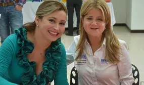Ministra de Vivienda se reunio con alcaldes de Quindio para tratar temas de vivienda y agua Ministra de Vivienda se reunio con alcaldes de Quindio para tratar temas de vivienda y agua