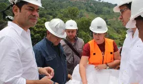 Minvivienda visita obras de reconstruccion en Salgar Antioquia Minvivienda visita obras de reconstruccion en Salgar Antioquia