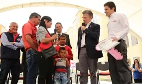 Chiquinquira pasa del cero al 100 en el tratamiento de aguas residuales y familias vulnerables estrenan viviendas gratis Chiquinquira pasa del cero al 100 en el tratamiento de aguas residuales y familias vulnerables estrenan viviendas gratis