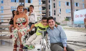 300 nuevas familias en extrema pobreza de Medellin recibiran una vivienda gratis 300 nuevas familias en extrema pobreza de Medellin recibiran una vivienda gratis