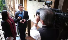 Con un crecimiento anual de 10 1 los sectores de construccion y actividades inmobiliarias ocuparon 3 05 millones de personas en mayo de este ano Minvivienda Con un crecimiento anual de 10 1 los sectores de construccion y actividades inmobiliarias ocuparon 3 05 millones de personas en mayo de este ano Minvivienda