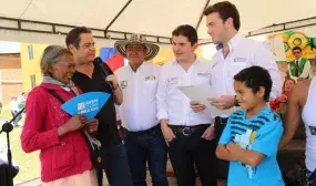 Con la vivienda construimos un pais con mejores oportunidades Minvivienda desde Antioquia Con la vivienda construimos un pais con mejores oportunidades Minvivienda desde Antioquia