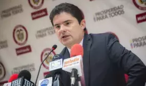 “Seguiremos impulsando todas las industrias de la construcción con la política de vivienda”: Luis Felipe Henao “Seguiremos impulsando todas las industrias de la construcción con la política de vivienda”: Luis Felipe Henao