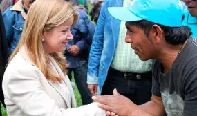 Con la dignificacion de los recicladores ganamos todos Ministra Elsa Noguera Con la dignificacion de los recicladores ganamos todos Ministra Elsa Noguera