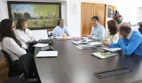 Minvivienda anuncia que entregará en las próximas semanas 25 proyectos de vivienda en Antioquia y abrirá nueva convocatoria en noviembre Minvivienda anuncia que entregará en las próximas semanas 25 proyectos de vivienda en Antioquia y abrirá nueva convocatoria en noviembre