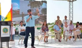 Con entrega de subsidios Casa Digna Vida Digna Minvivienda hace homenaje a la pujanza de los habitantes de Armenia Con entrega de subsidios Casa Digna Vida Digna Minvivienda hace homenaje a la pujanza de los habitantes de Armenia