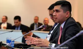 El ministro Jonathan Malagon radicara manana en el Congreso nueva politica nacional de vivienda El ministro Jonathan Malagon radicara manana en el Congreso nueva politica nacional de vivienda