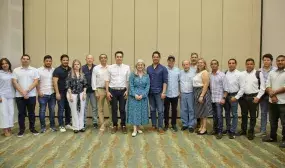 Reunión de la ministra Catalina Velasco en Montería con los alcaldes de Sincelejo y Montería, el presidente de Camacol y constructores de la región. Foto: Sharon Durán (MVCT)