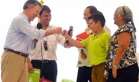 Gobierno Nacional entrego 120 viviendas a familias ahorradoras de Barranquilla Gobierno Nacional entrego 120 viviendas a familias ahorradoras de Barranquilla