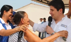 Siguen abiertas las convocatorias para que desplazados y población vulnerable de 13 departamentos se postulen en proyectos de viviendas gratuitas Siguen abiertas las convocatorias para que desplazados y población vulnerable de 13 departamentos se postulen en proyectos de viviendas gratuitas